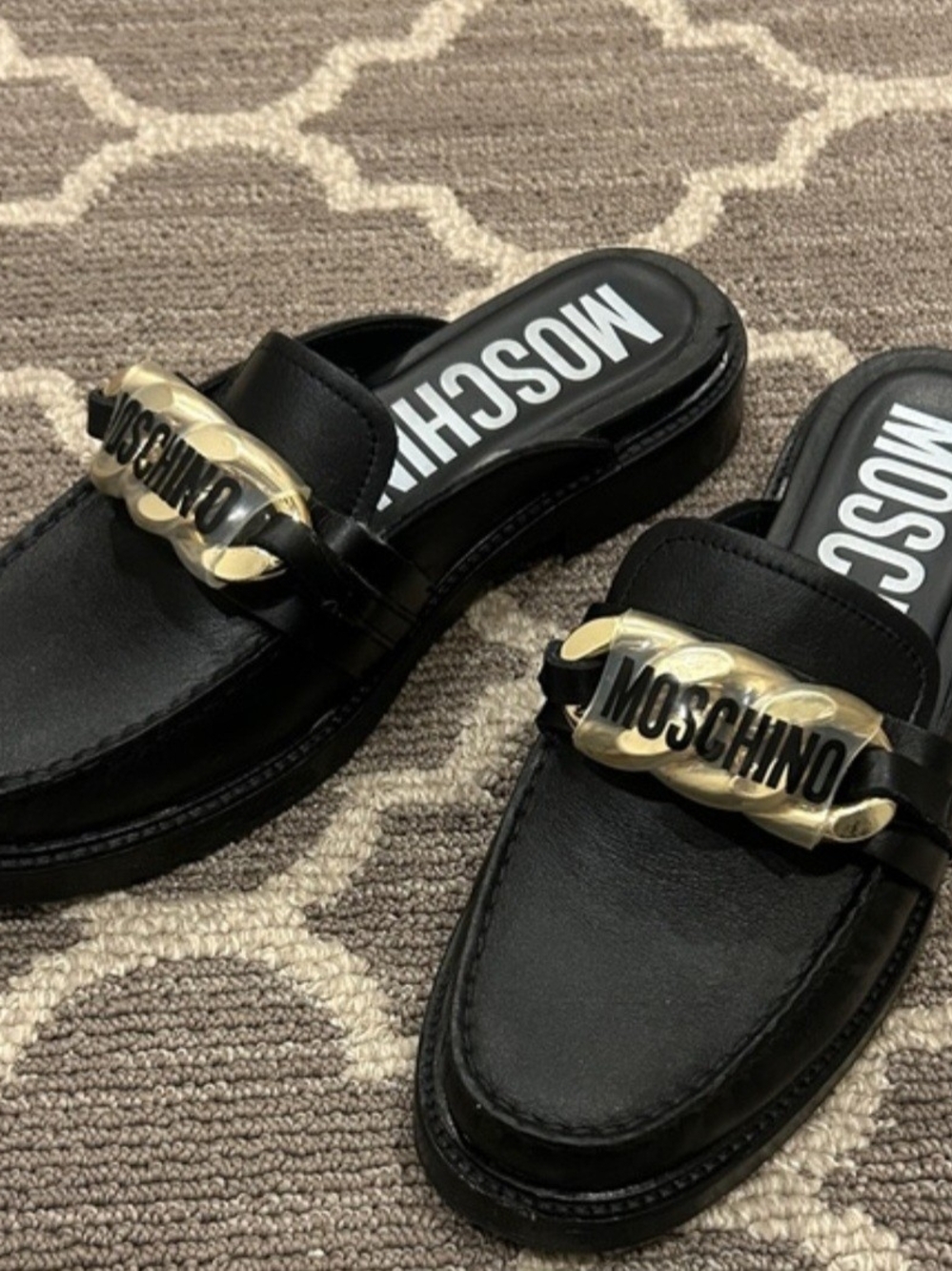 MOSCHINO Black Leather Chain Logo Loafers